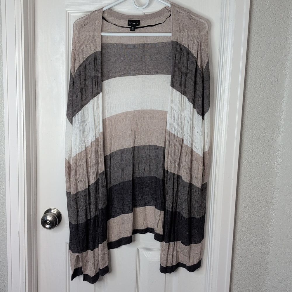 Torrid sleeveless lightweight striped sweater size 1/2X